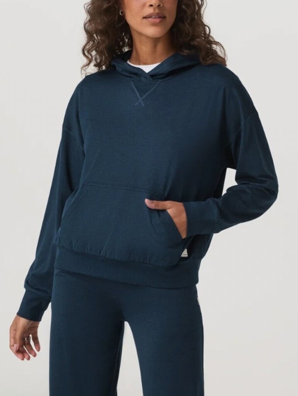 vuori Women's Blue Coast Heather Halo Modern Pullover Hoodie - Size - XXS